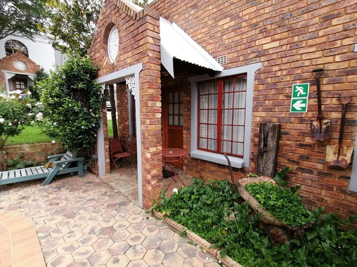 Van Dykshuis Guest House Heidelberg  Esterno foto